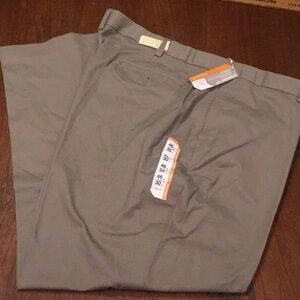 Savane Men’s Pants 46/30 Straight fit. NWT